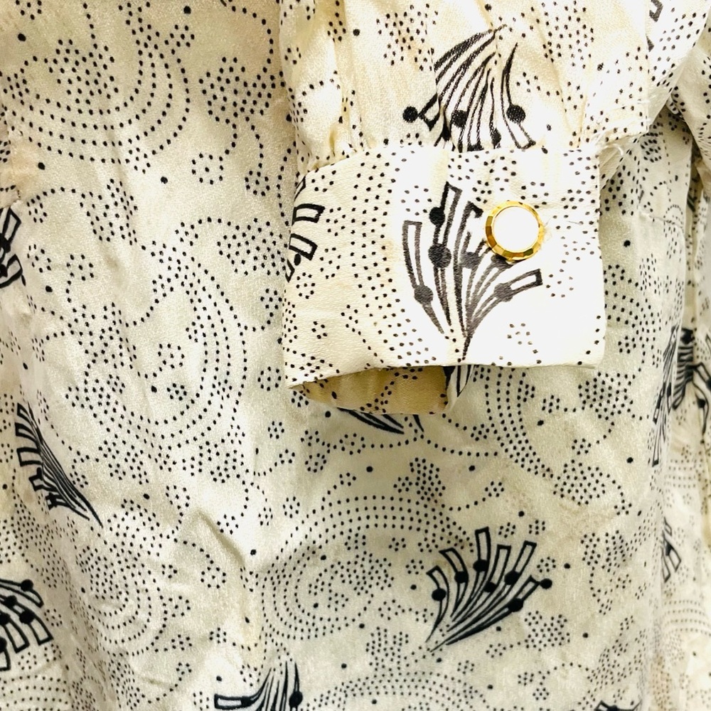 Vintage Retro Patterned Pull Over Collared Blouse - image 4